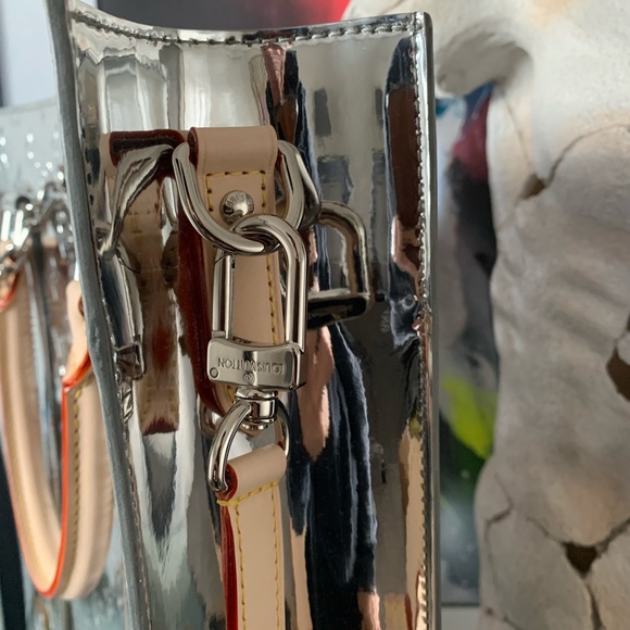 SOLD!!! NWT Louis Vuitton Men’s F/W 21-22 Mirror Sac Plat - Picture 16 of 16